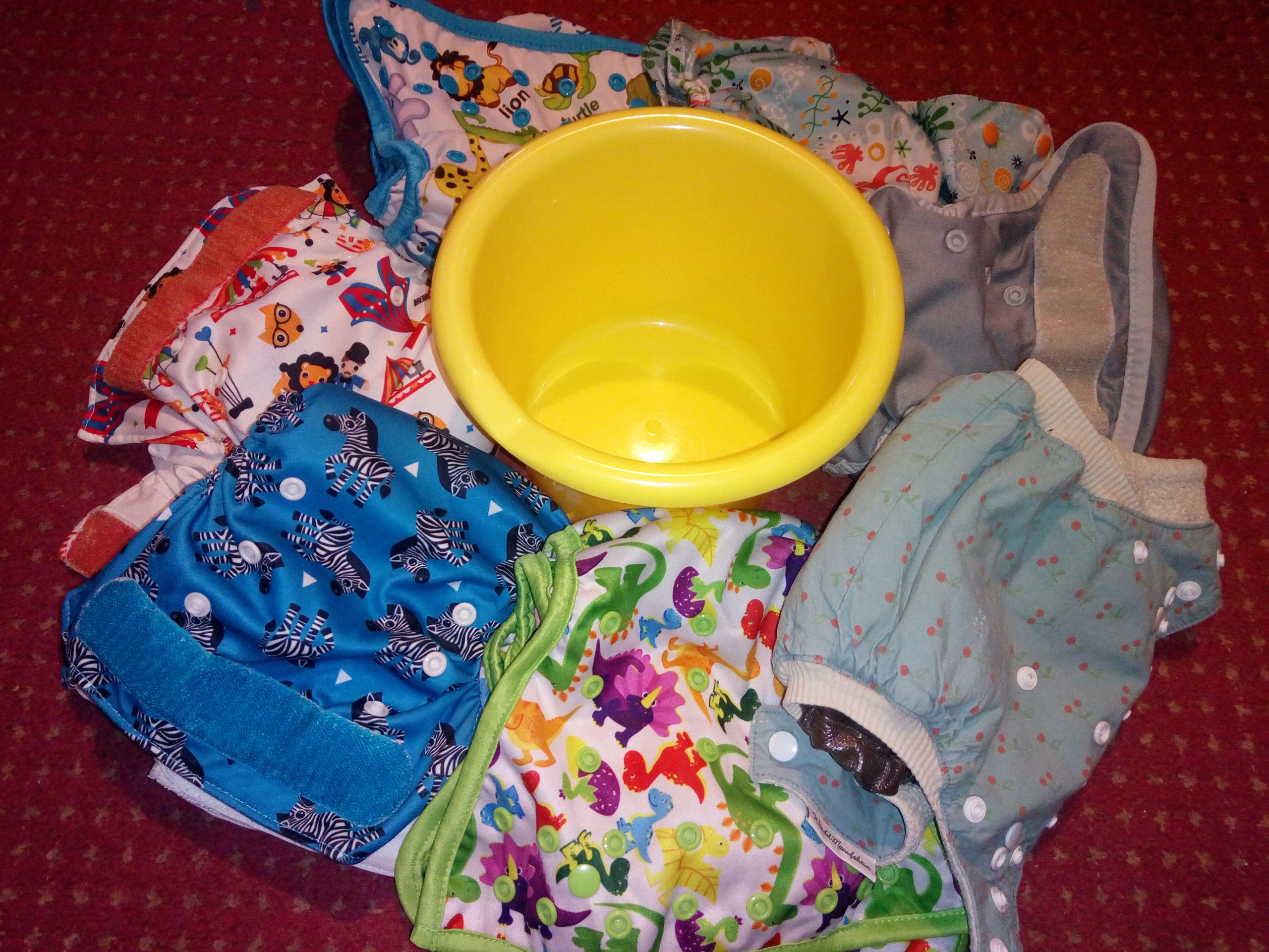 Mehr über den Artikel erfahren Windelfrei für Neugeborene & Dunstan Babylaute?